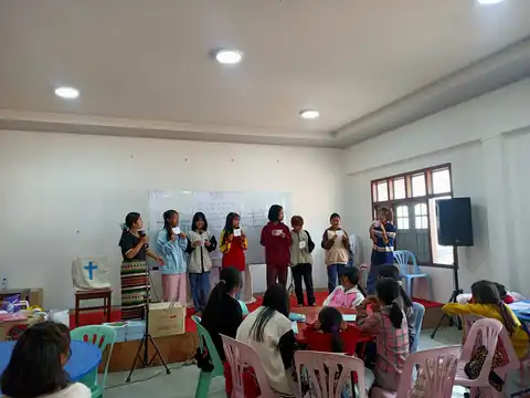 Laˇhuˍ liꞈ henˇ ve_05