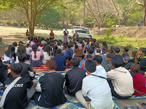 Laˇhuˍ liꞈ henˇ ve_09