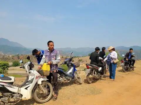 အမျိုးသမီးအဖွဲ့ဧဝံေဂလိ_၀၂